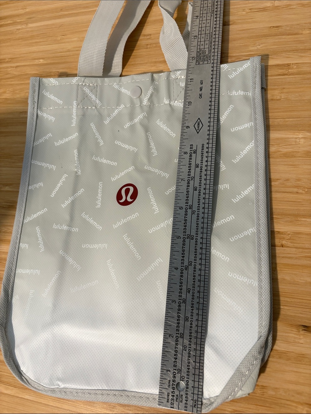 New LULULEMON Tote Bag Recycled Materials - Picture 4 of 5